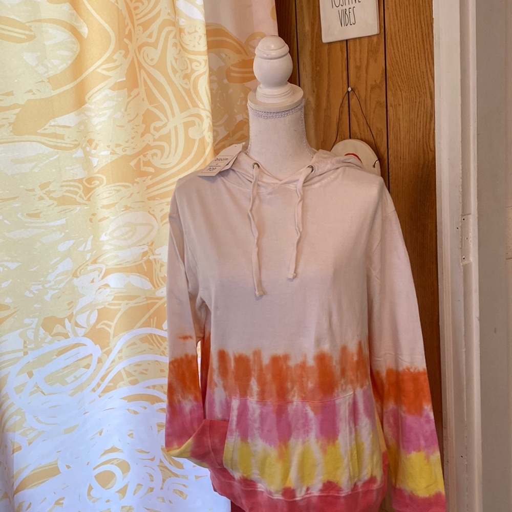 BLOOM + POP TIE DYE LIGHT WEIGHT TERRY CLOTHE HOODIE